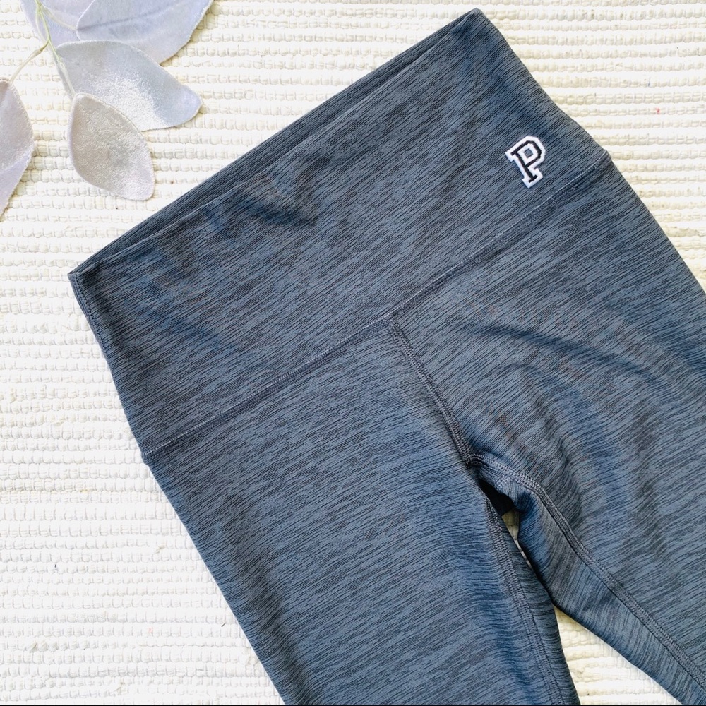 NWOT Victoria's secret crop leggings E-038